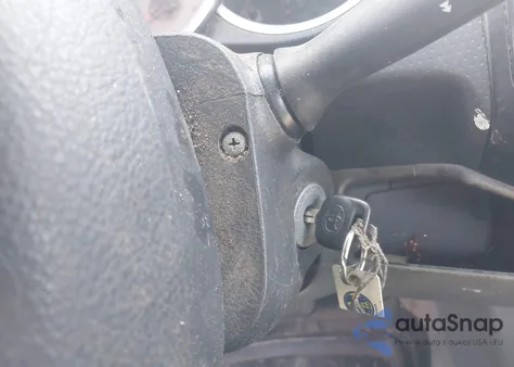 2011 Toyota Tacoma z USA, uszkodzony, nr VIN 5TFNX4CN8BX003738